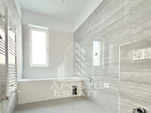 Apartament cu 2 camere 54 mp utili la parter finalizat la asfalt Giroc — miniatura 8