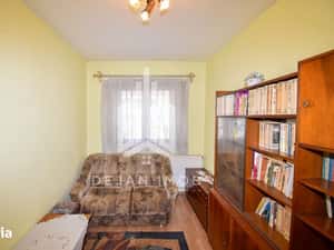 Apartament cu 3 camere | 63 MP | Zona Centru — miniatura 6