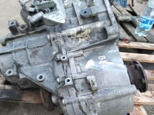 Cutie viteza 6 trepte 2.0 tdi JLU Volkswagen VW Golf a 5-a generatie — miniatura 9