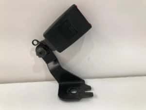 Suport cu pretensioner centura de siguranta stanga spate Audi A8 4H D4 — miniatura 3