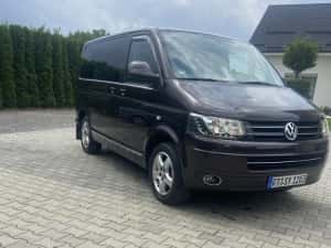 VW Multivan Highline 2011 — miniatura 2