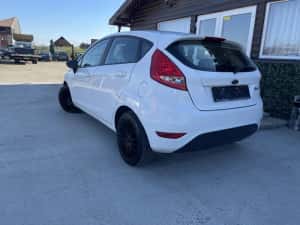 Ford Fiesta 1.3 benzina  Euro 5 — miniatura 3