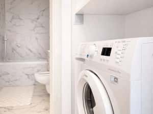 Închiriez apartament 2 camere Pipera — miniatura 6