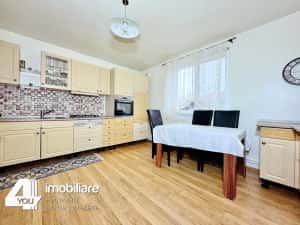 Casă P+M din anul 2010 în Cicir, 174 mp + garaj, cu teren 1422 mp — miniatura 4