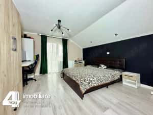 Casă P+M din anul 2010 în Cicir, 174 mp + garaj, cu teren 1422 mp — miniatura 7