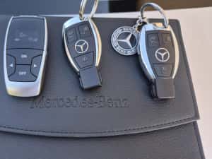 Mercedes Benz E300 Bluetec Hybrid  W212 + TVA — miniatura 5