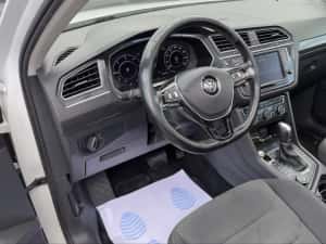 Volkswagen Tiguan // 2.0 diesel // 4x4 // Panoramic// Automat — miniatura 5