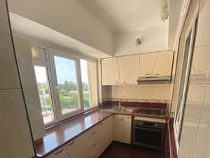 APARTAMENT 4 CAMERE, CONFORT SI LINISTE, ZONA CFR!! 500£ — miniatura 5