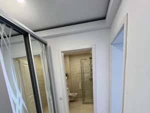Inchiriez apartament 2 camere, parcare subterana, zona BMW. VIVO — miniatura 5