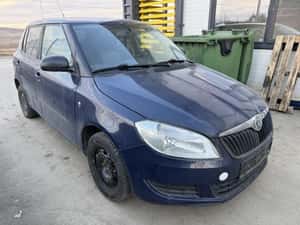 Bara fata completa (cu defect) Skoda Fabia 2 facelift Hatchback culoar — miniatura 9