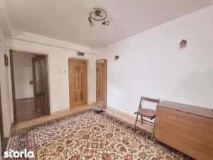 Apartament decomandat cu 2 camere, etaj 3, zona Precista — miniatura 4