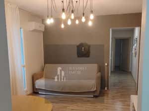 3 Camere -  Bd. Brâncoveanu / Turnu Măgurele - — miniatura 1