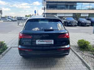 Audi Q5 2023, 41.800 km, Diesel, 204 cp, Automată — miniatura 4