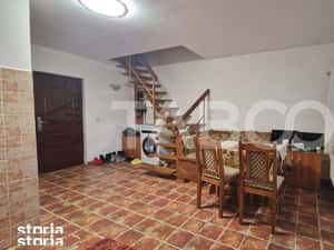 Apartament de inchiriat cu 3 camere balcon la mansarda Vasile Aaron — miniatura 3