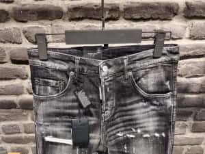 Blugi Dsquared2 Scurti Top Premium Jeans Noile colectii — miniatura 3