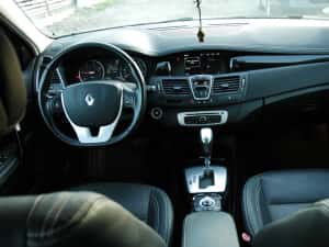 Renault Laguna Initiale Paris - automatic — miniatura 6