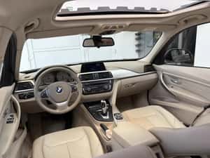 BMW SERIA 320i SEDAN | 2012 | — miniatura 6