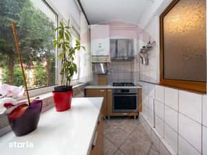 Apartament 3 camere | Zonă liniștită | Colonia Metrom 1A — miniatura 6
