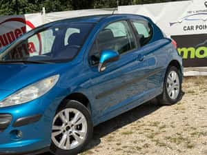 Peugeot 207 Coupe 2008 1.4 Benzina-75 Cp — miniatura 3