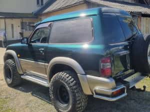 Nissan patrol y61 2.8 autoutilitar — miniatura 4