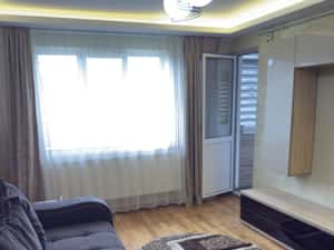 Inchiriez apartament cu 3 camere, strada Dacia, vis a vis de Lidl — miniatura 5