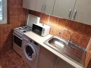 Garsonieră renovată complet, mobilată și utilată – Unirii Nord — miniatura 5