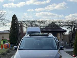 Volkswagen Touran 2.0TDI — miniatura 2