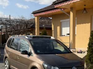 Volkswagen Touran 2.0TDI — miniatura 3