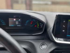 Peugeot 2008 FULL ELECTRIC — miniatura 5