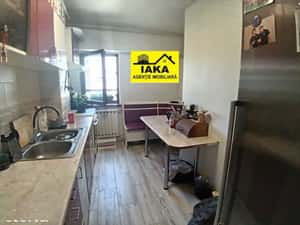 V.Alecsandri, 2 camere, decom., etaj 2 — miniatura 1