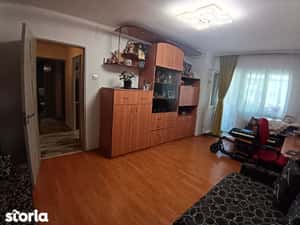 V.Alecsandri, 2 camere, decom., etaj 2 — miniatura 4