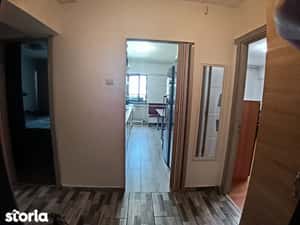 V.Alecsandri, 2 camere, decom., etaj 2 — miniatura 5