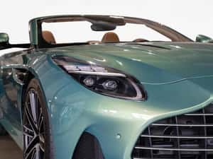 Aston Martin DB12 Cabrio Second hand — miniatura 2