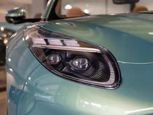 Aston Martin DB12 Cabrio Second hand — miniatura 4
