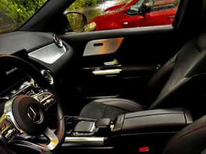Mercedes-Benz GLA 250 SUV 2022, 33.800 km, Second-Hand — miniatura 3