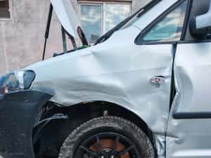 Vand Vw Caddy Maxy Avariat — miniatura 7