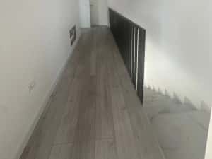 Duplex Mosnita 4 camere 2 bai Asfalt Toate utilitatile — miniatura 8