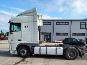 Vand cap tractor DAF XF 460 — miniatura 2