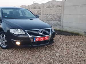 Vw Passat 1.9 TDI -146100 Km Reali ***Piele+ Navigatie*** — miniatura 9