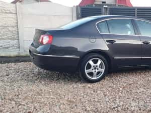 Vw Passat 1.9 TDI -146100 Km Reali ***Piele+ Navigatie*** — miniatura 10