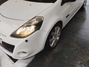 Renault Clio 2010 — miniatura 8
