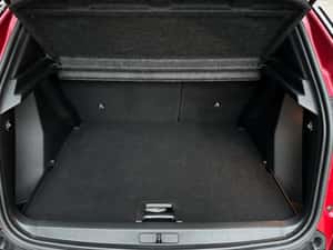Peugeot 2008 2019, 63.500 km, Benzină, 130 CP — miniatura 5