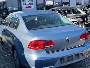 Dezmembram Volkswagen Passat B7 2.0TDI din 2013 — miniatura 9