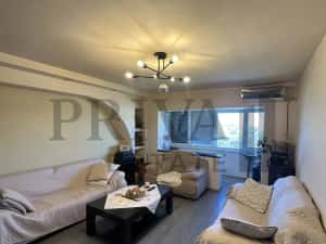 Apartament 4 camere, 2 bai, 2 balcoane, centrala