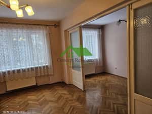 Exclusiv! Ap. 4 camere +garaj– decomandat – str. Ioan Slavici, et.1 — miniatura 3