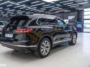Volkswagen Touareg 3.0 V6 TDI 4Motion DPF Automatik Elegance — miniatura 9