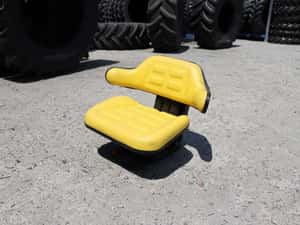Scaun de tractor cu reglaj triplu cu amortizor pentru U650 Pret cu TVA — miniatura 8