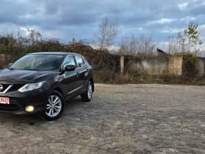 Nissan Qashqai/2015/1,5 DCI/110 CP/Clima/Navi/Pilot/Camera/Leduri/ — miniatura 2