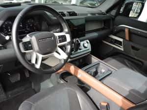 Land Rover Defender Automată 300 HP Diesel — miniatura 5