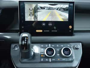 Land Rover Defender Automată 300 HP Diesel — miniatura 7
